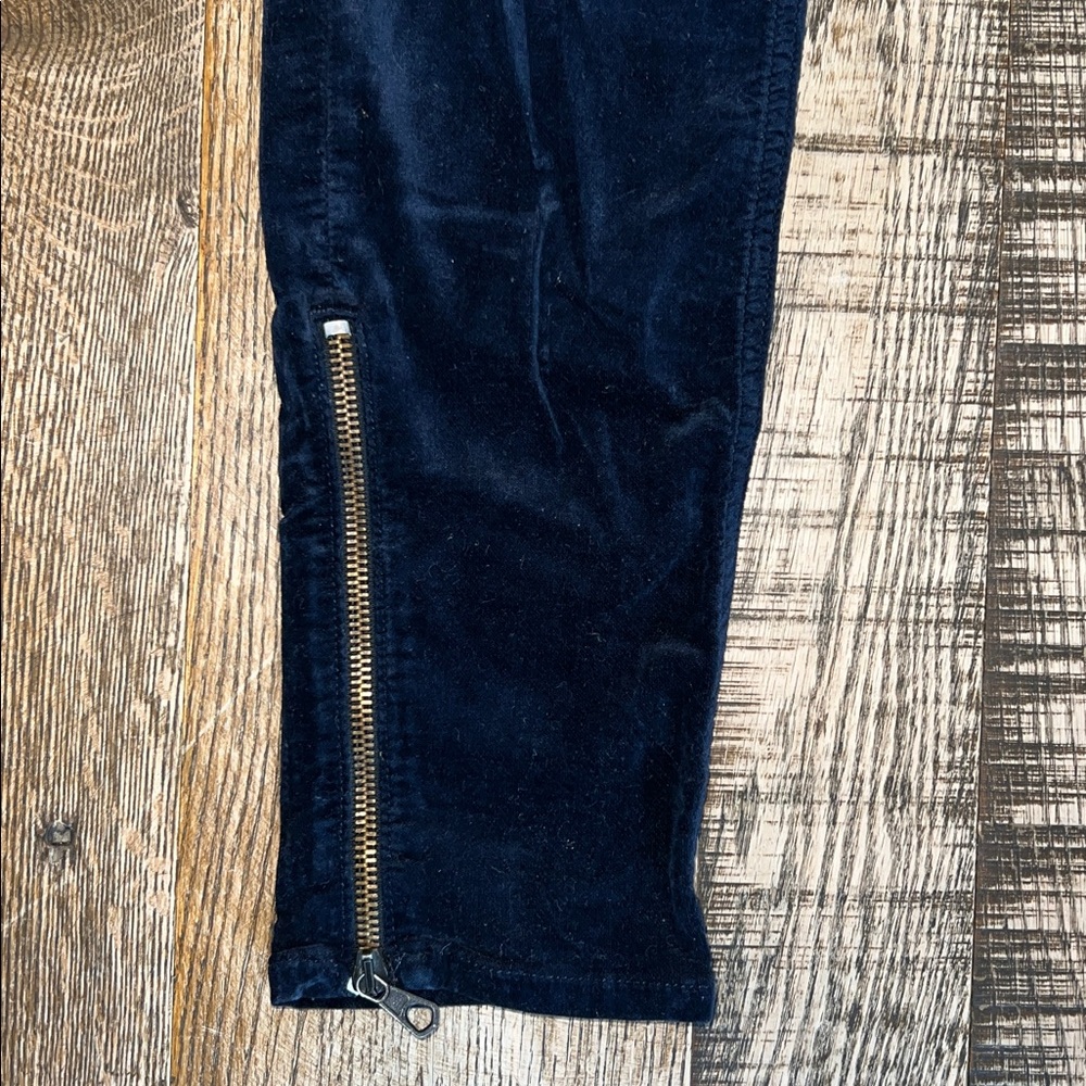 Rag & Bone Dark Blue velvet pants with Gold Zipper details | 29 - Picture 5 of 6